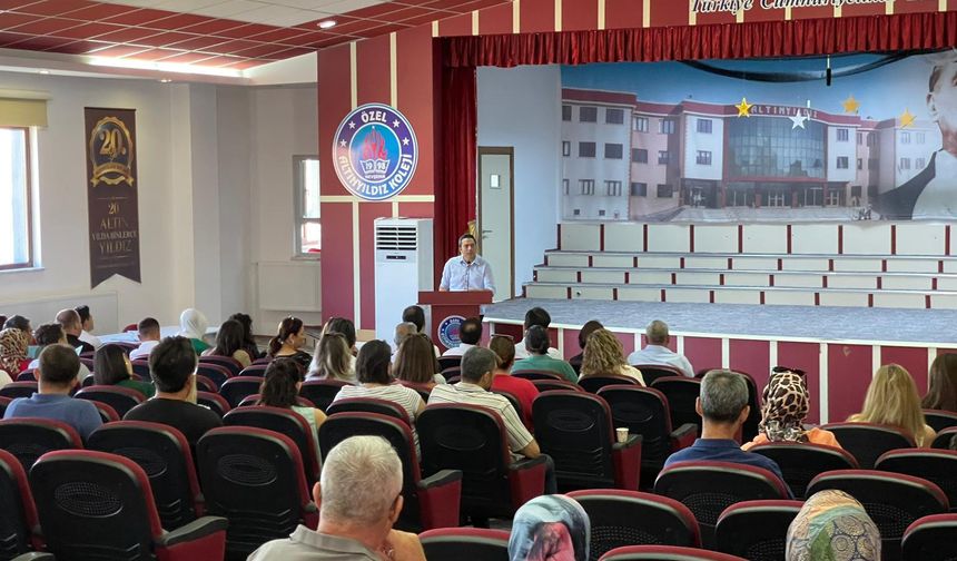 Altınyıldız İlköğretim Kurumu’nda 8. Sınıf Velileri LGS Süreci İçin Bir Araya Geldi