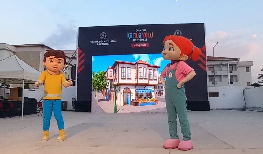 Gezici sinema tırı Kayaşehir'de Nevşehirli çocuklarla buluşacak