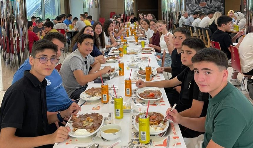 Büyük Akademiden Büyük İskender Ödülü!