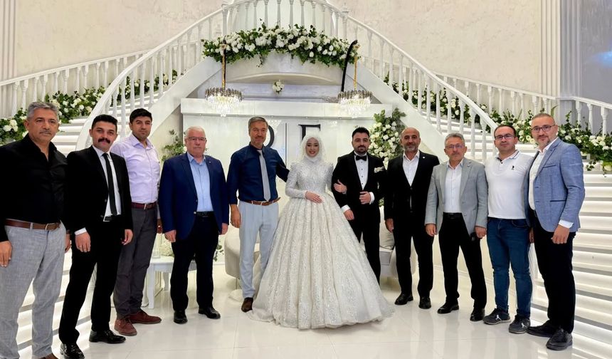 Başkan Öcal’ın Kızı Rüveyda, Mutluluğa “Evet” Dedi