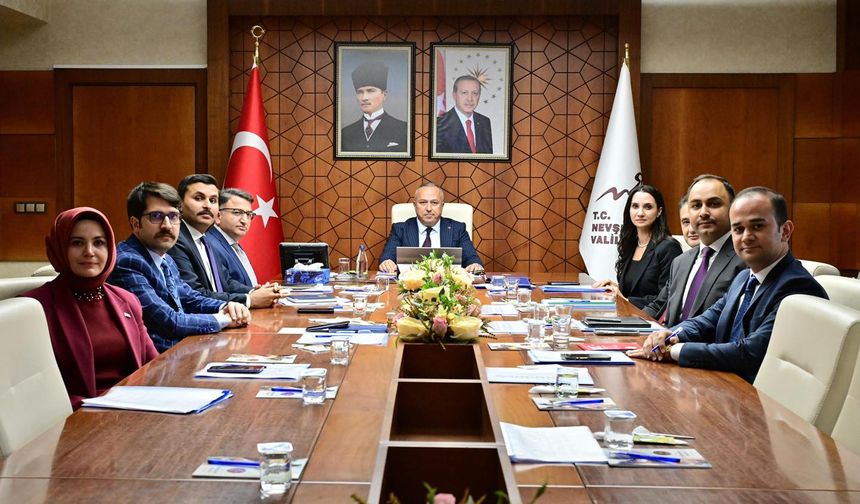 Nevşehir’de Kaymakamlar Toplantısı: Hizmetler Masaya Yatırıldı