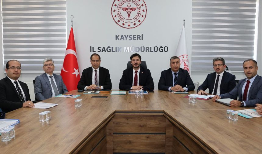 Nevşehir İl Sağlık Müdürlüğü, Kayseri’deki Halk Sağlığı Toplantısına Katıldı
