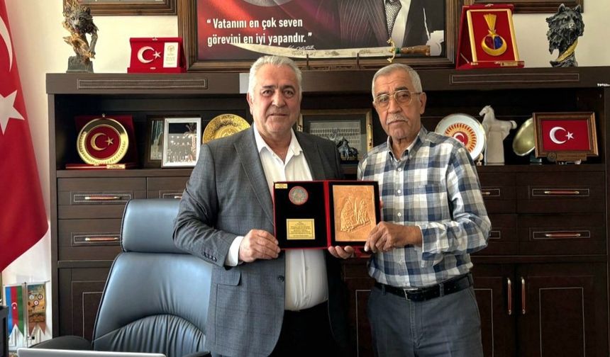 Göreme'de Eski Başkan Mızrak’tan Başkan Eren’e Teşekkür