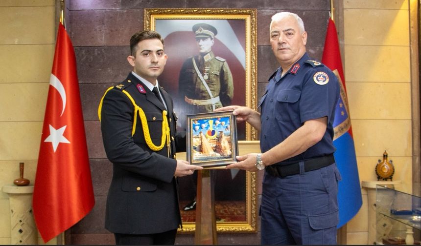 Nevşehir İl Jandarma Komutanlığında Subay Adaylarına Anlamlı Tören
