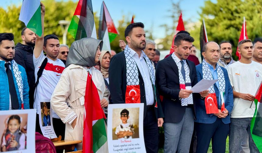 Nevşehir’de Gazzeli Çocuklar İçin “Boş Sıralar” Mesajı