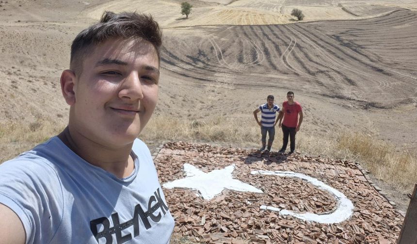 Nevşehir Karasenir’de Bayrak Sevgisi Zirveye Taşındı