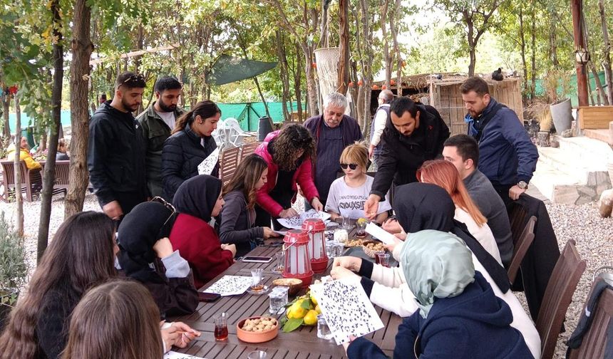 NEVÜ İç Mimarlık Bölümü Öğrencilerinden Develi/Zile Mahallesi’nde Sürdürülebilir Tasarım Çalışması
