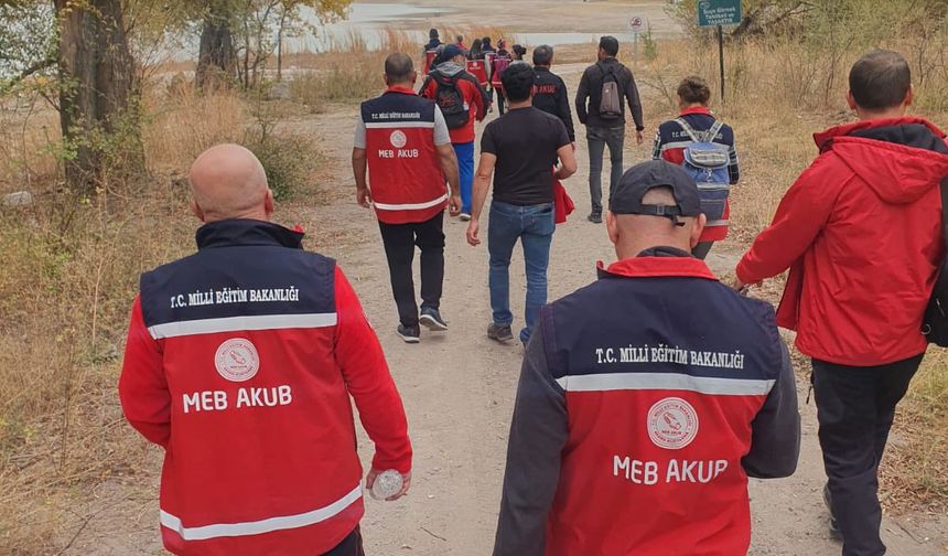 Nevşehir MEM AKUB’tan Doğa Yürüyüşü ve Çadır Kurulumu