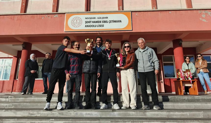 Gülşehir Şehit Hamide Sibel Çetinkaya Anadolu Lisesi, Nevşehir İl 1. Oldu
