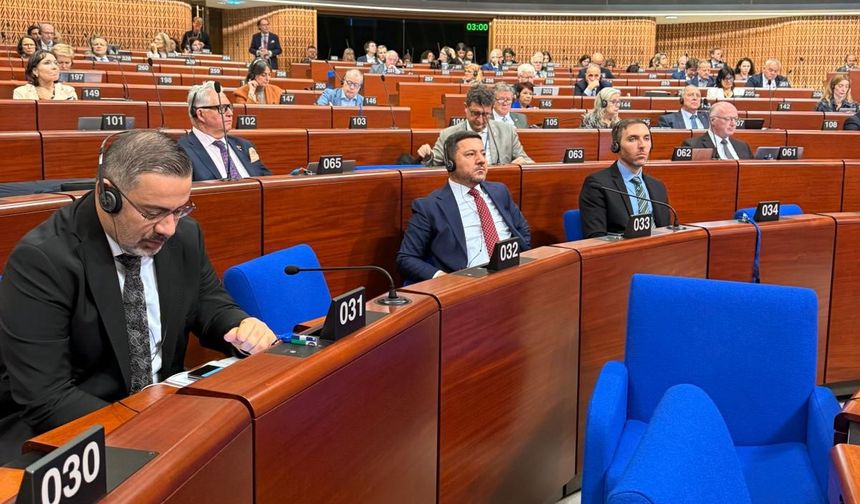 Başkan Arı “Hep Birlikte Ayağa Kalkıp One Minute Demeliyiz”