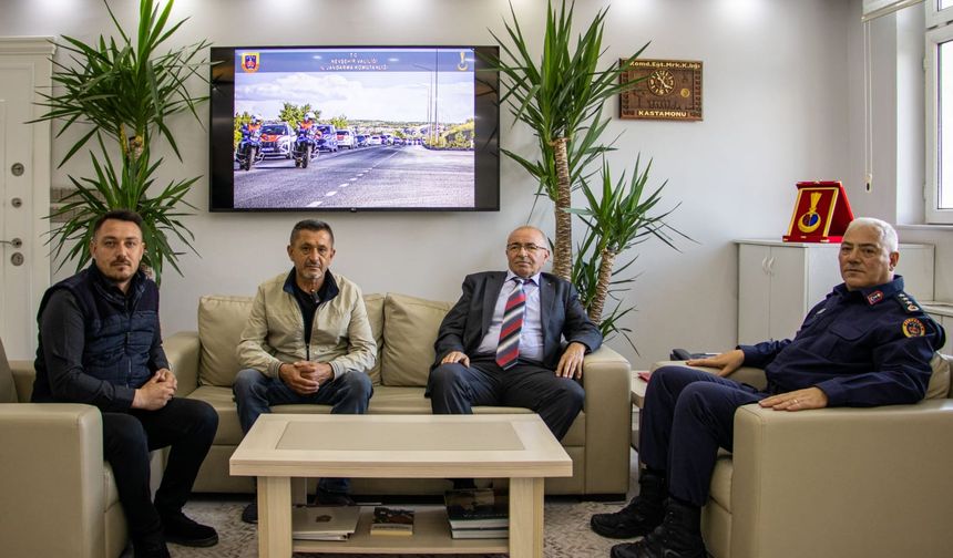 Başkan Cemal Ulukuş Jandarma Komutanı’nı Ziyaret Etti