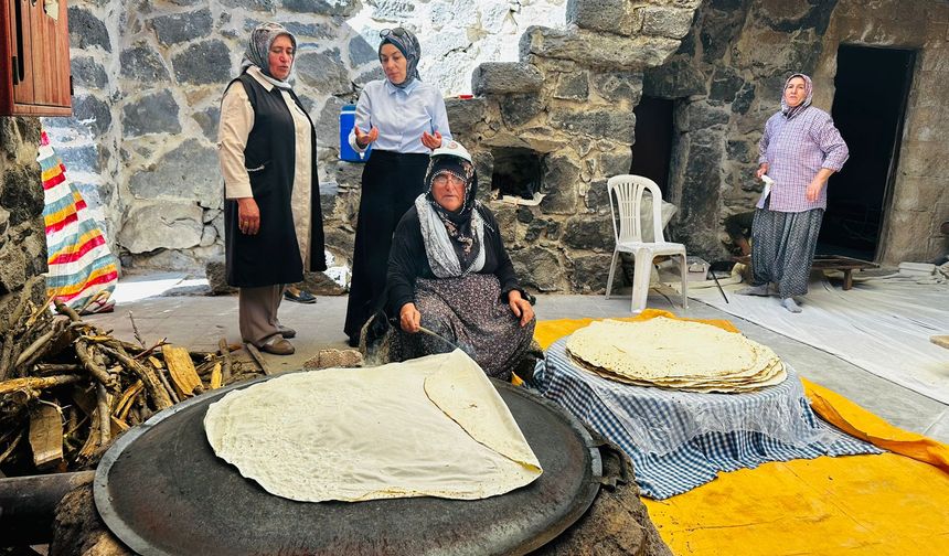 Nevşehir’de kadınların kış hazırlıkları sürüyor