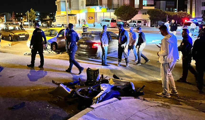 Nevşehir'de Otomobil ile Motosiklet Çarpıştı: 2 Yaralı