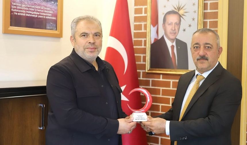 Kızılay Nevşehir Heyetinden Asım Baş’a Hemşehri Ziyareti