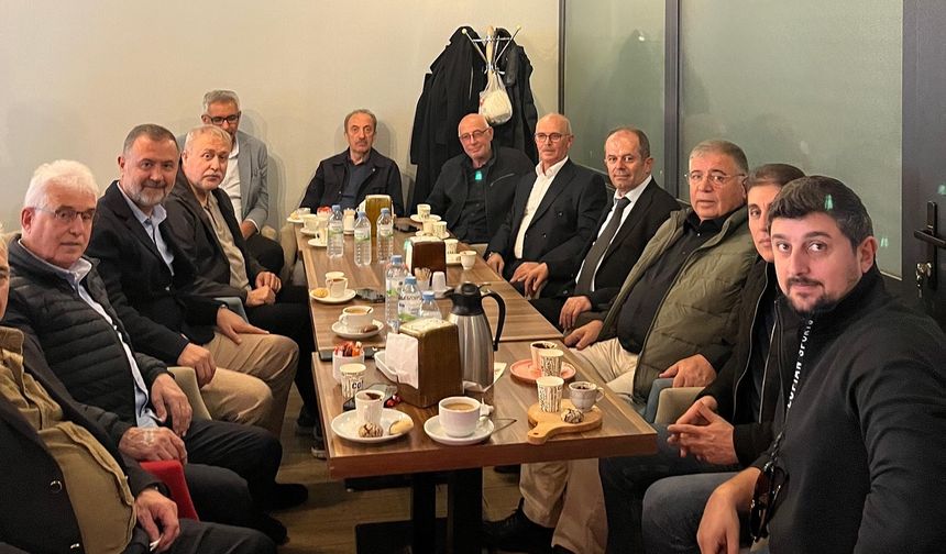 Başkan Çamcı, Ankara’daki Uçhisarlılarla Kahvaltıda Buluştu