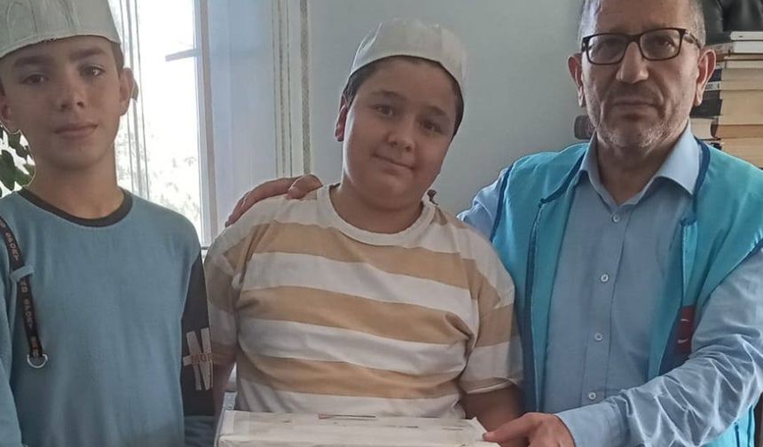 Acıgöl’lü Hafızlardan 'Harçlığım Gazze'ye' Kampanyası