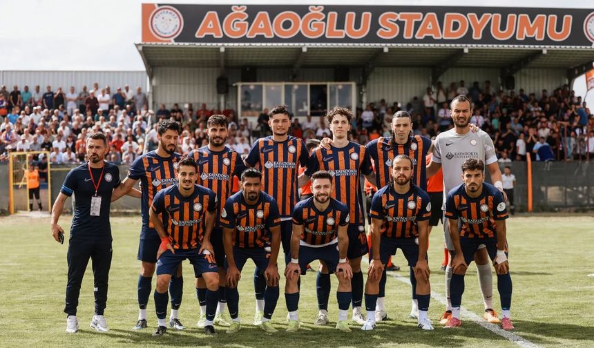 Suvermez Kapadokyaspor-Niğde Belediyesi Spor maçına doğru