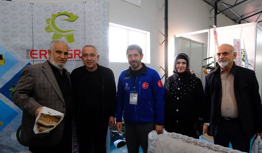 Gülşehir Fuarında Anlamlı Hediye: Kur’an-ı Kerim Takdimi