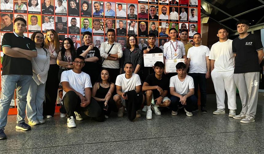 Nevşehirli Genç Şefler Antalya’dan Madalyalarla Döndü