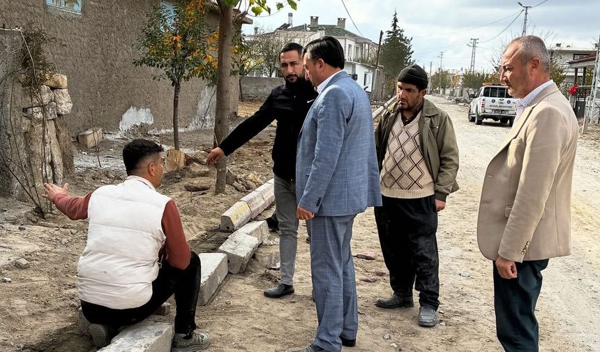 Acıgöl’de Temizlik ve Yol Çalışmaları Hız Kesmeden Sürüyor