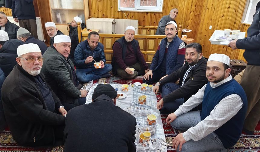 Nevşehir Camilerinde Sabah Namazı Coşkusu Gençlerle Artıyor