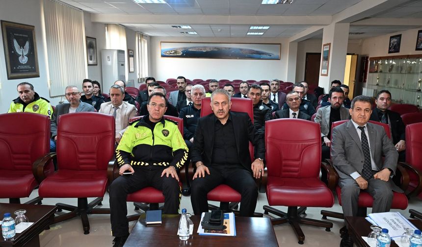 Nevşehir Emniyetinde Genel Değerlendirme Toplantısı
