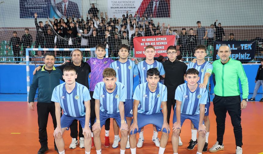 Futsalda Şampiyon Nevşehir M.T.A.L.