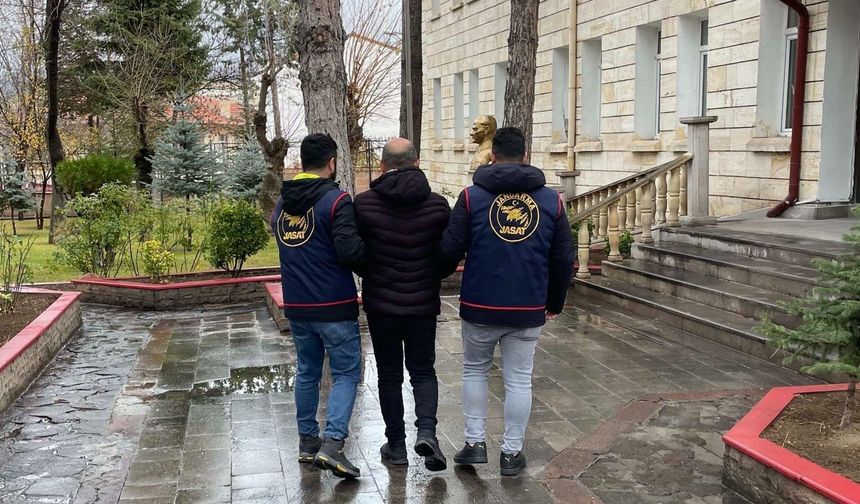 Ürgüp’te Aranan Şahıs Jandarma Operasyonuyla Yakalandı