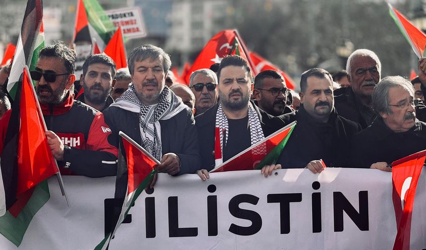Avanos’ta Gazze ve Doğu Türkistan İçin Vicdan Yürüyüşü