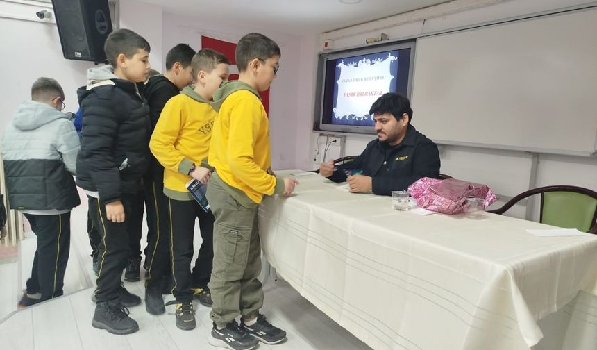 Nevşehir’de “Kitaplara Göz Değsin” Etkinliği Sürüyor