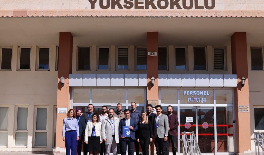 NEVÜ MYO Bilgisayar Programcılığı Programı Tam Akreditasyon Almaya Hak Kazandı