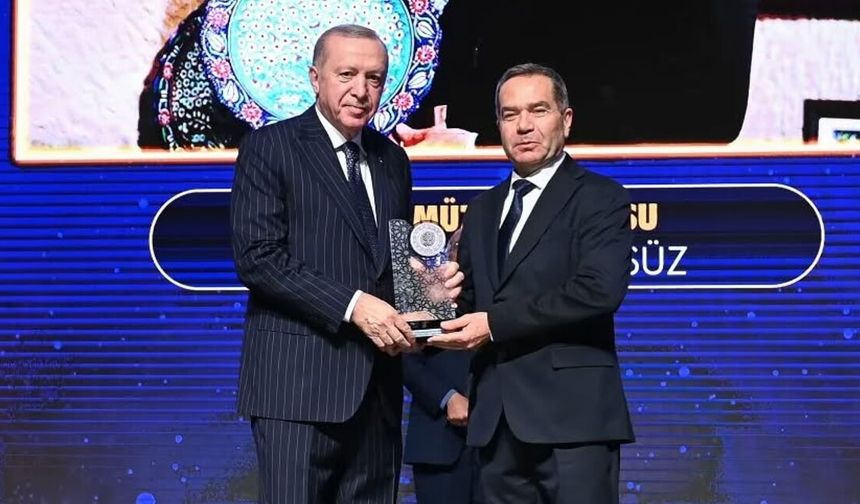 Mustafa Güray Tüysüz’e Kültür ve Turizm Bakanlığı’ndan Prestijli Ödül