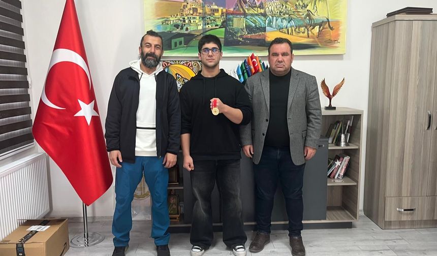 Nevşehir Şehit Demet Sezen Güzel Sanatlar Lisesi Sporda da Zirvede