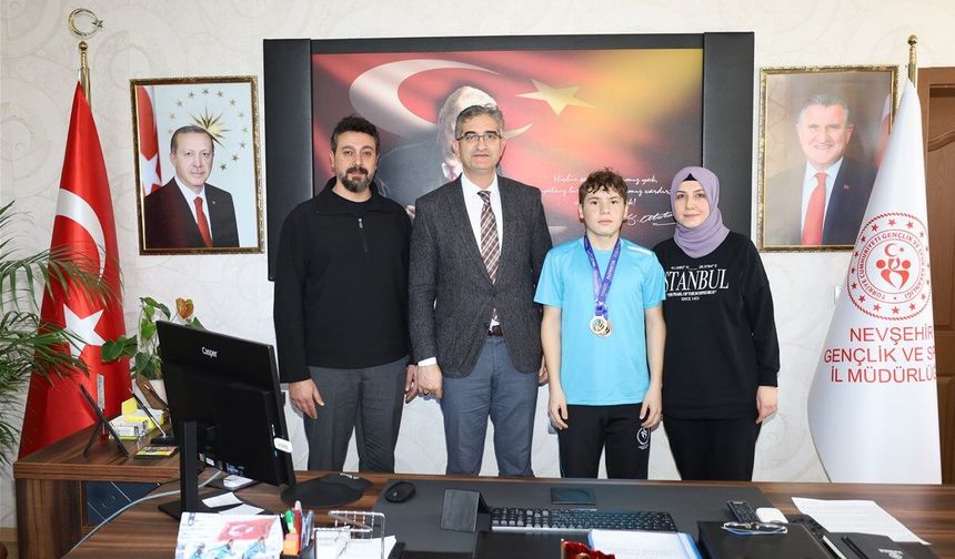 Nevşehirli Türkiye Şampiyonu Uğurlu'dan İl Müdürü Keskin'e Ziyaret