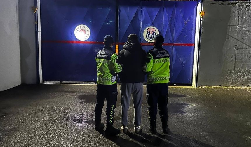 Derinkuyu Gişelerinde Aranan Şahıs Yakalandı: 9 Suçtan 15 Aranma Kaydı Çıktı