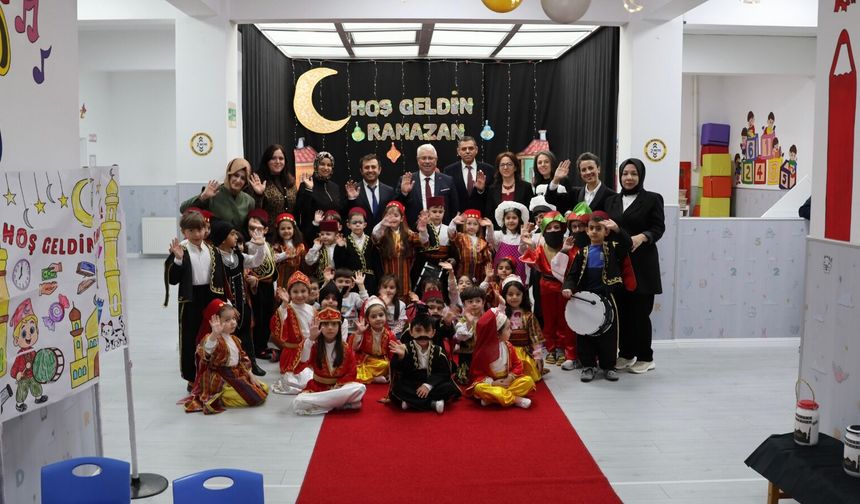 “Maarifin Kalbinde Ramazan” Sergisi ve Şenliği Büyük İlgi Gördü