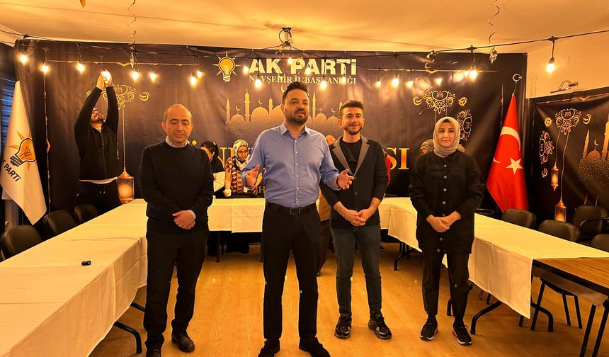 AK Parti İl Başkanlığı’nda Gönül Sofrası Kuruldu