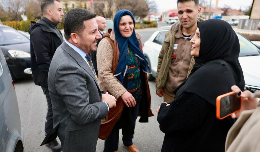 Başkan Arı’dan Bayram Öncesi Mezarlık Ziyareti