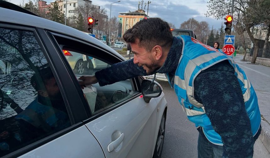 Yurtbilir; 'Özeniyorlar Ama Çözemiyorlar'