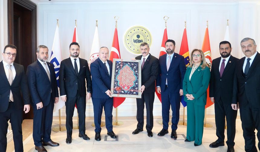 Nevşehir Protokolünden Bakan Çiftçi’ye Tebrik