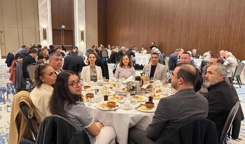 Nevşehir Sağlık Camiası Tıp Bayramı’nda İftar Sofrasında