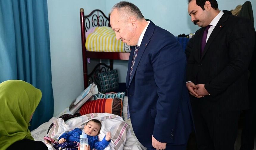 Vali Fidan’dan Koç Ailesine Taziye Ziyareti