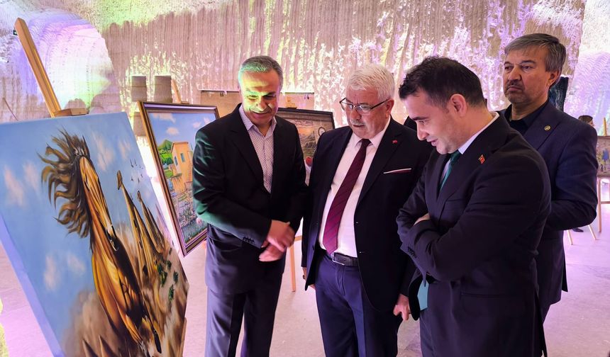 Anadolu Medeniyetleri Resim Sergisi Açıldı