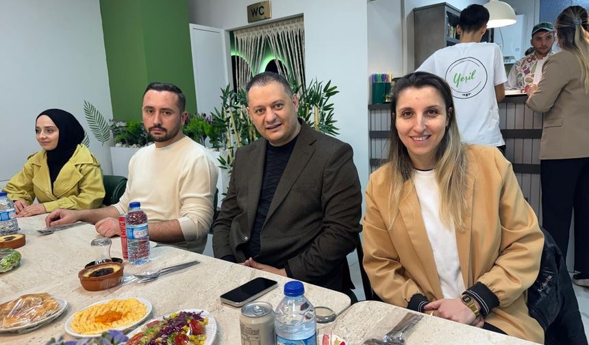 Ülkü Ocakları yönetimi ailece iftarda buluştu