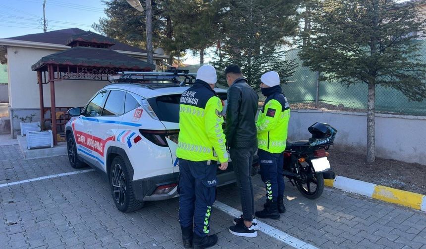 Motorla Şov Yaptı, 48 Bin TL Ceza Yedi