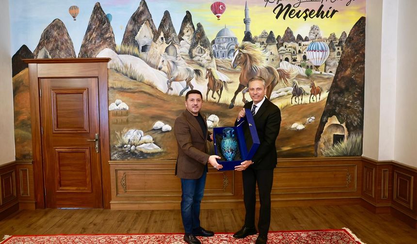 TÜRSAB Başkanı’ndan Başkan Arı’ya ziyaret