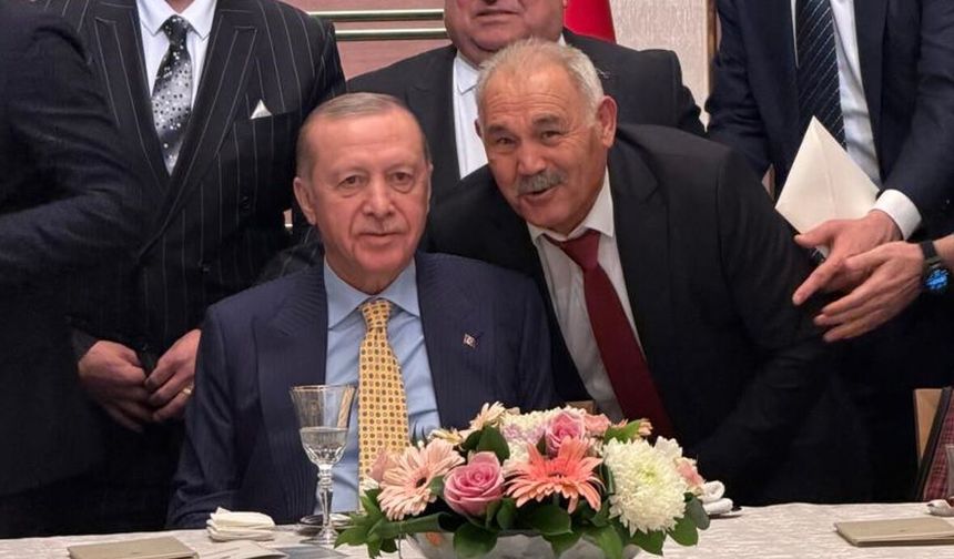 Başkan Pınarbaşı Külliye’de iftara katıldı