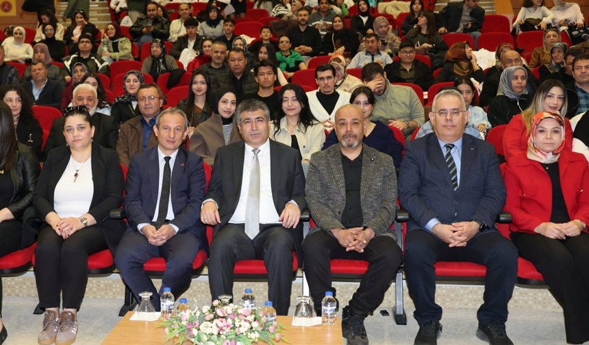 NEVÜ’lü Geleceğin Hemşireleri Üniformalarını Giyerek Mesleklerine İlk Adımlarını Attı