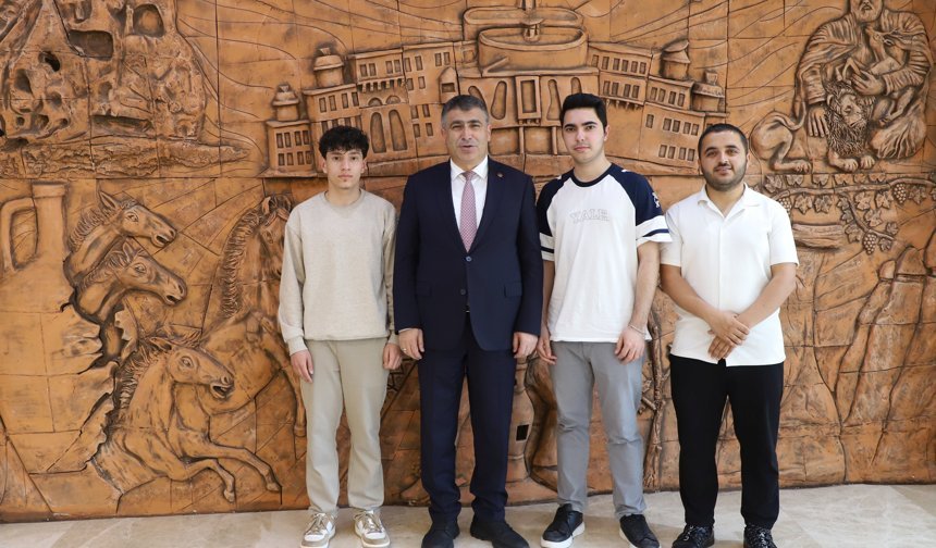 AGD Üniversite Komisyonu’ndan Rektör Aktekin’e Ziyaret