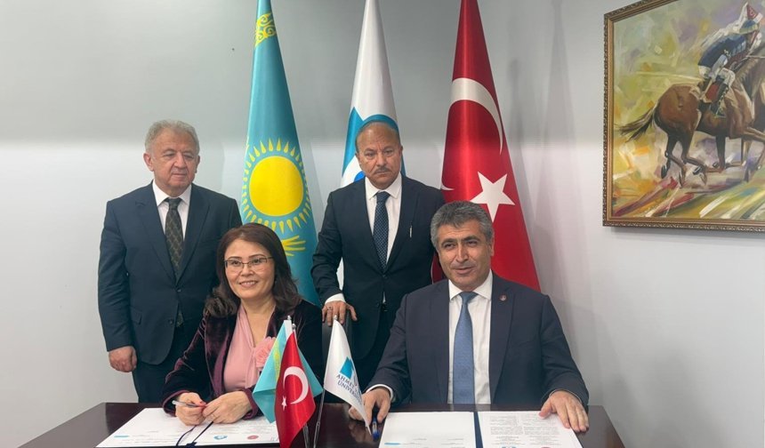 NEVÜ ve Hoca Ahmet Yesevi Uluslararası Türk-Kazak Üniversitesinden Eğitim, Araştırma ve Kültürel İş Birliği Protokolü